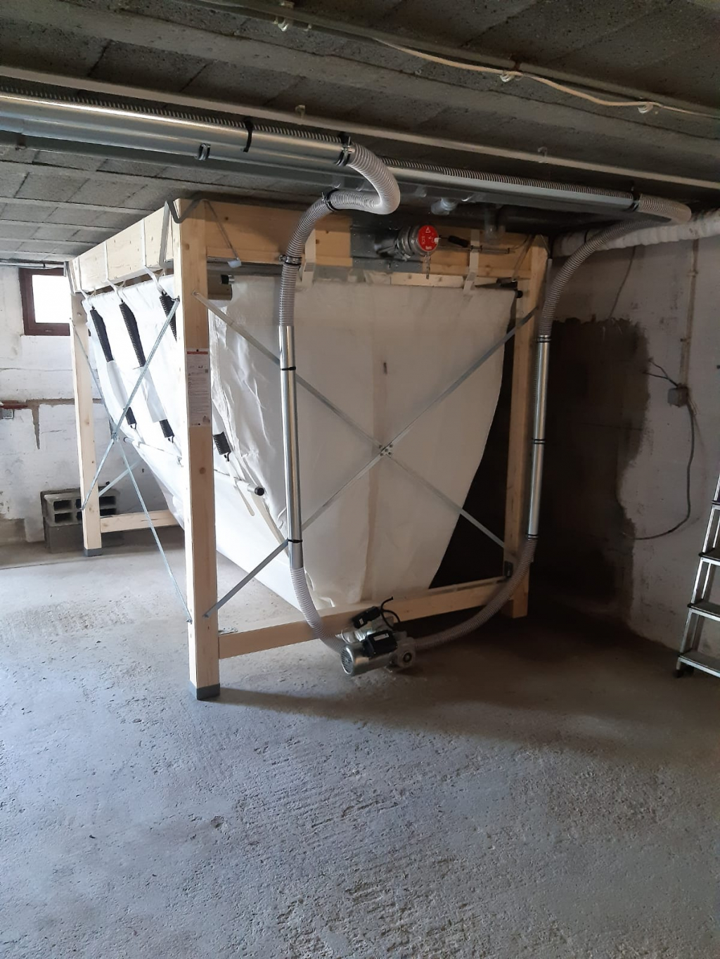 ENTREPRISE RGE- QUALIBOIS - INSTALLATION EN REMPLACEMENT D'UNE CHAUDIERE FUEL HORS CONDENSATION, D'UNE CHAUDIERE OKOFEN PELLEMATIC COMPACT 18 KW GRANULES